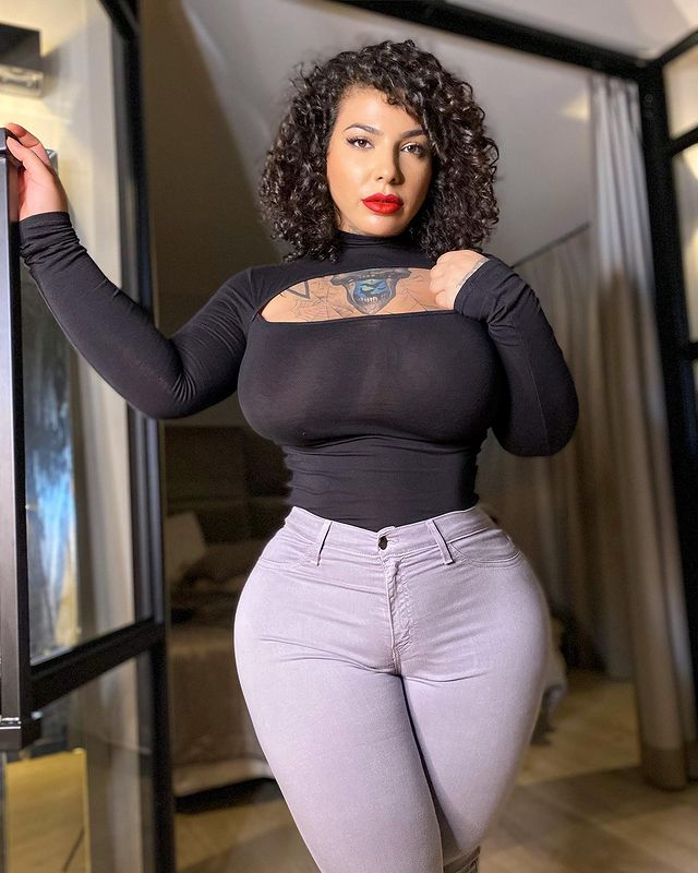 ebony camel toe - mrs feed me ent black girl masturbating
