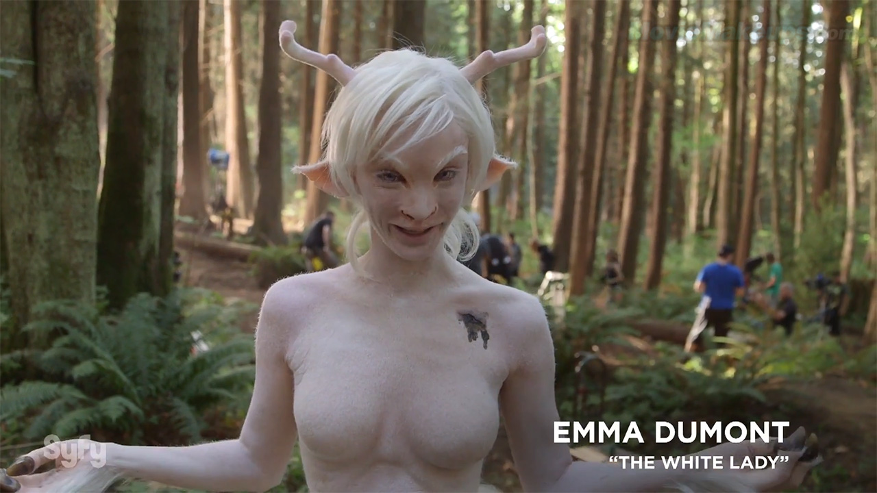 chan lun like emma dumont naked photo anh duy nguyen recommends emma dumont naked pic