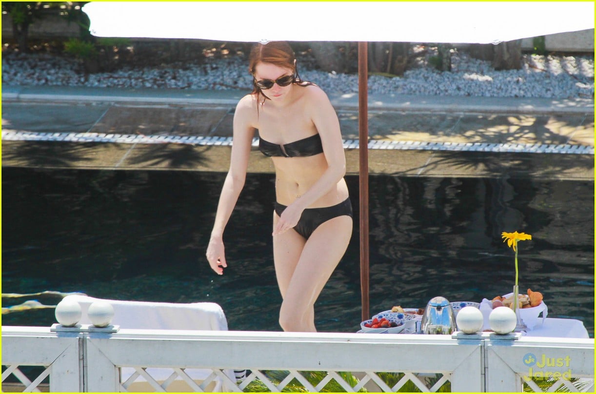 april stockwell recommends emma stone in a bikini daniel laur add emma stone in a bikini photo