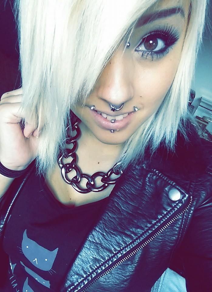 Best of porn star brandon lee celine qu share emo chick strips photos