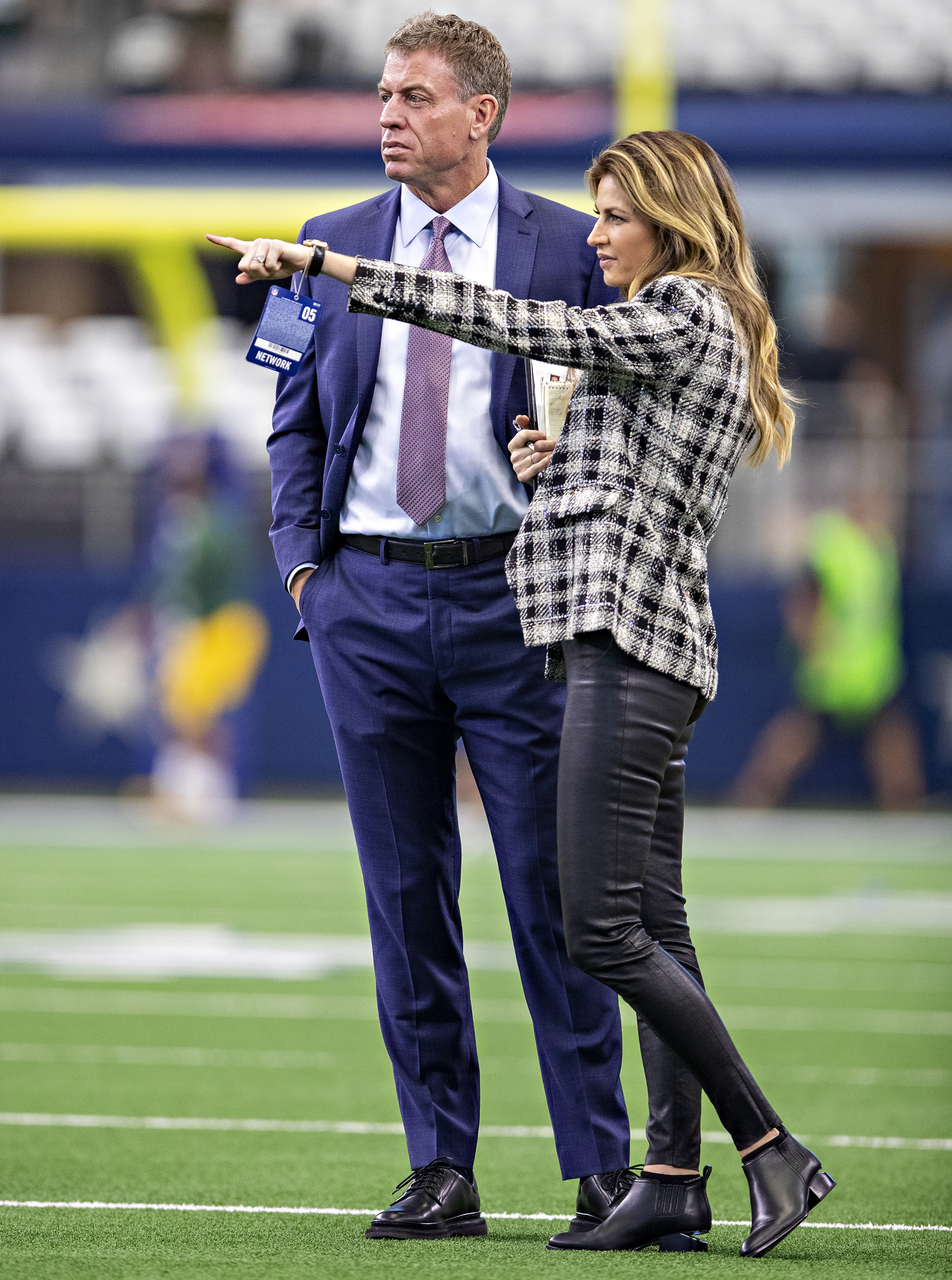 abhijit shirodkar recommends Erin Andrews Legs
