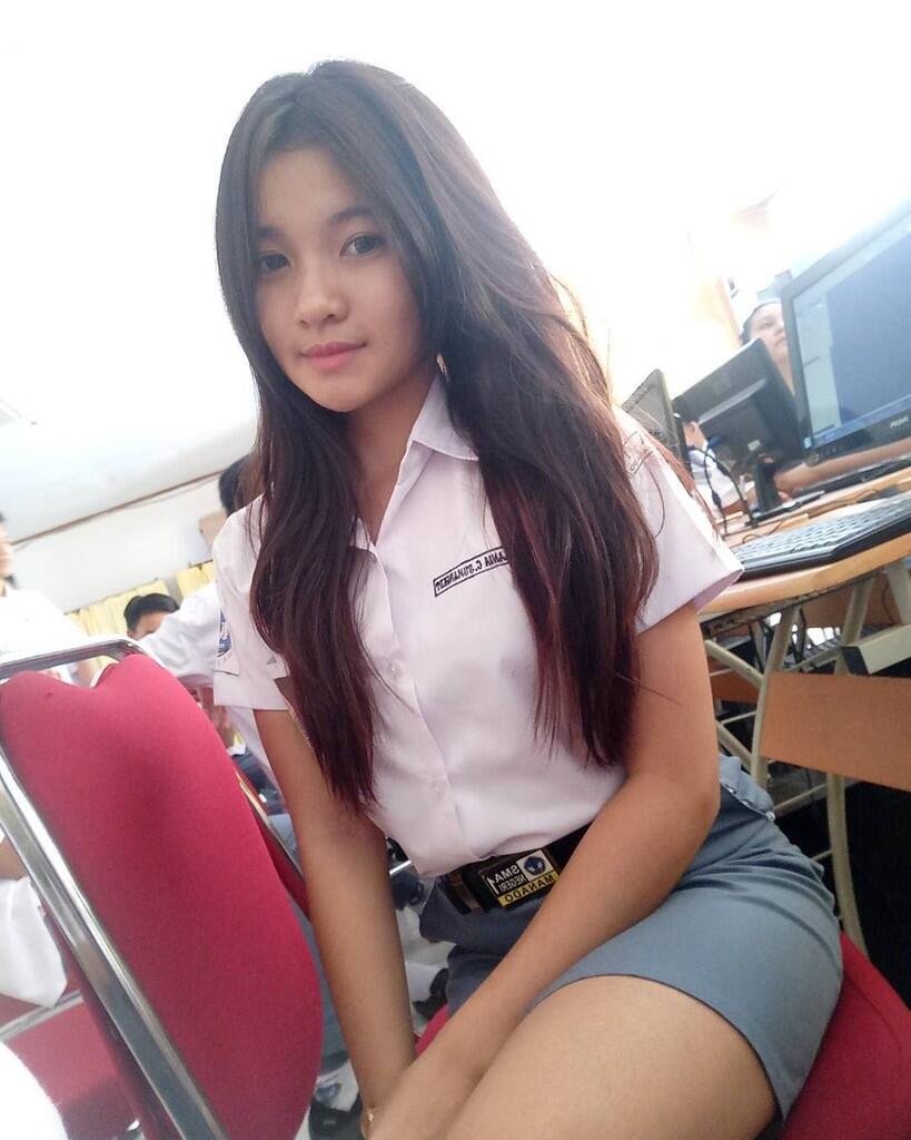 bokep indonesia sma - miss ellie moore autumn falls elevator