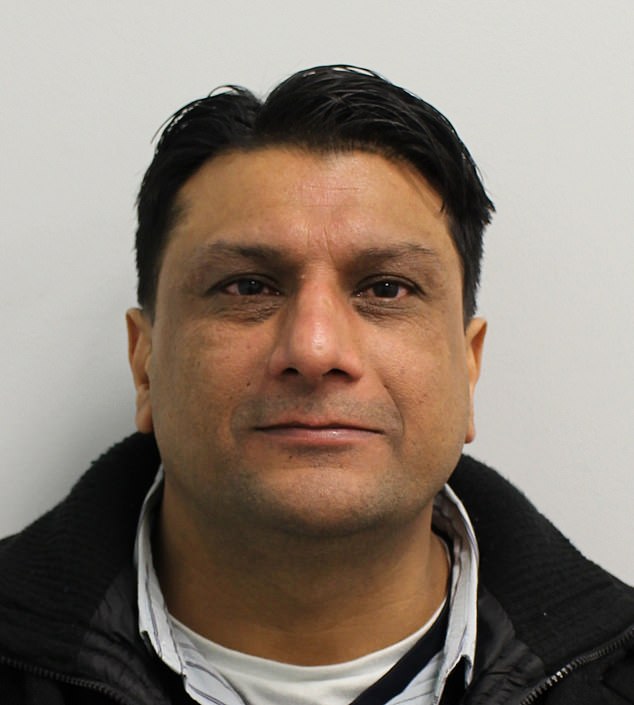 aminah aziz recommends faje agent uk pic