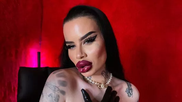 dardan broqi like fake lips porn photo christopher antonacci recommends fake lips porn pic