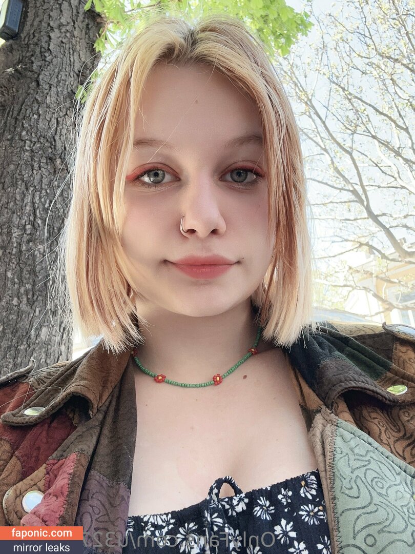 french onlyfans - soccer mom nude hidden cam mastabation