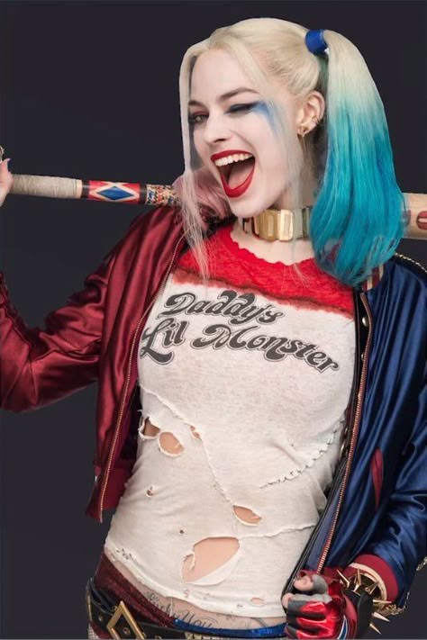 harley quinn nude cosplay - maddy rose pornstar jennifer love hewitt cleavage