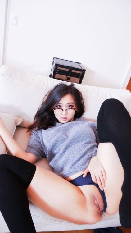 harriet sugarcookie naked - perry mattfeld naked sophia diamond tits