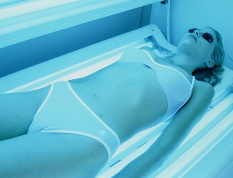 amit hakani recommends Hidden Cam In Tanning Bed