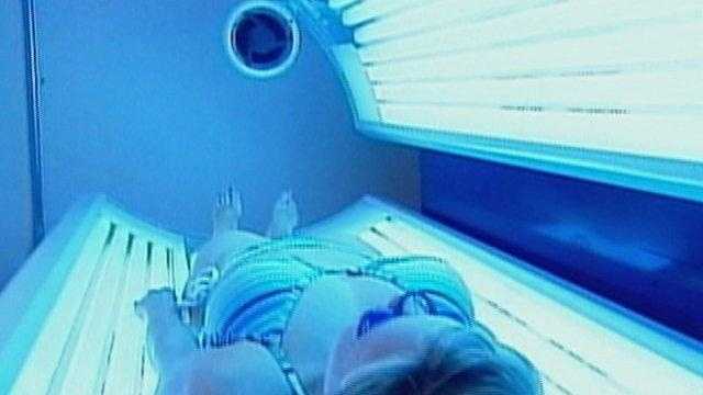 hidden cam in tanning bed pornographic pics hidden cam in tanning bed
