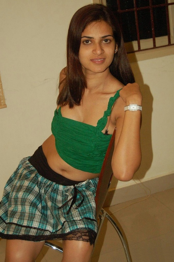 hot desi porn - kelly mccart nude laure sinclair