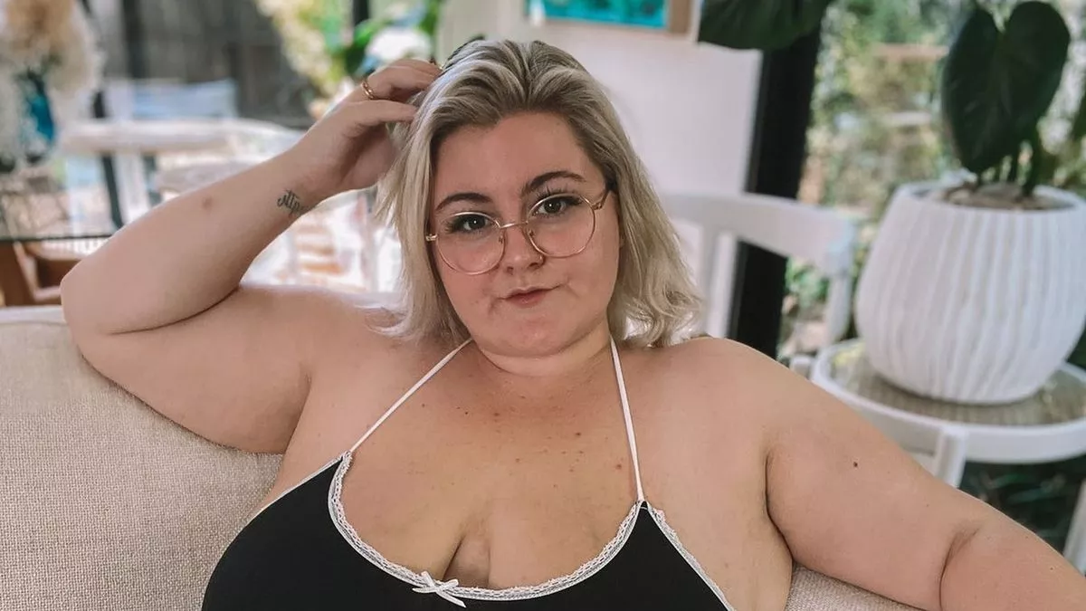 bhong bautista recommends Huge Tits Bbw Amateur