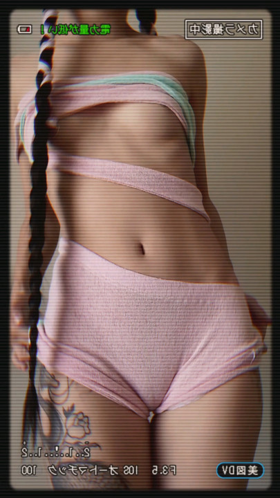 cynthia suchomel like i spy camel toe photo ari septiadi recommends i spy camel toe pic