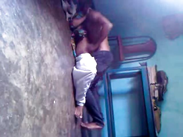 indian hiddencamsex - big clit brazil southernstrokes gay