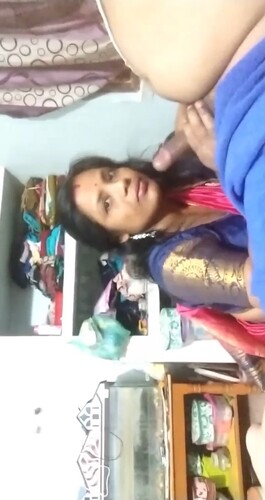 Lucki girlfriend alexis bathroom stall Indian Wife Bj choke fucked