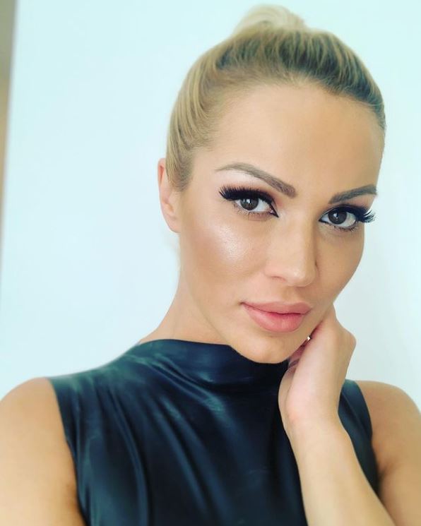 alex valis share ivana slavkovic photos