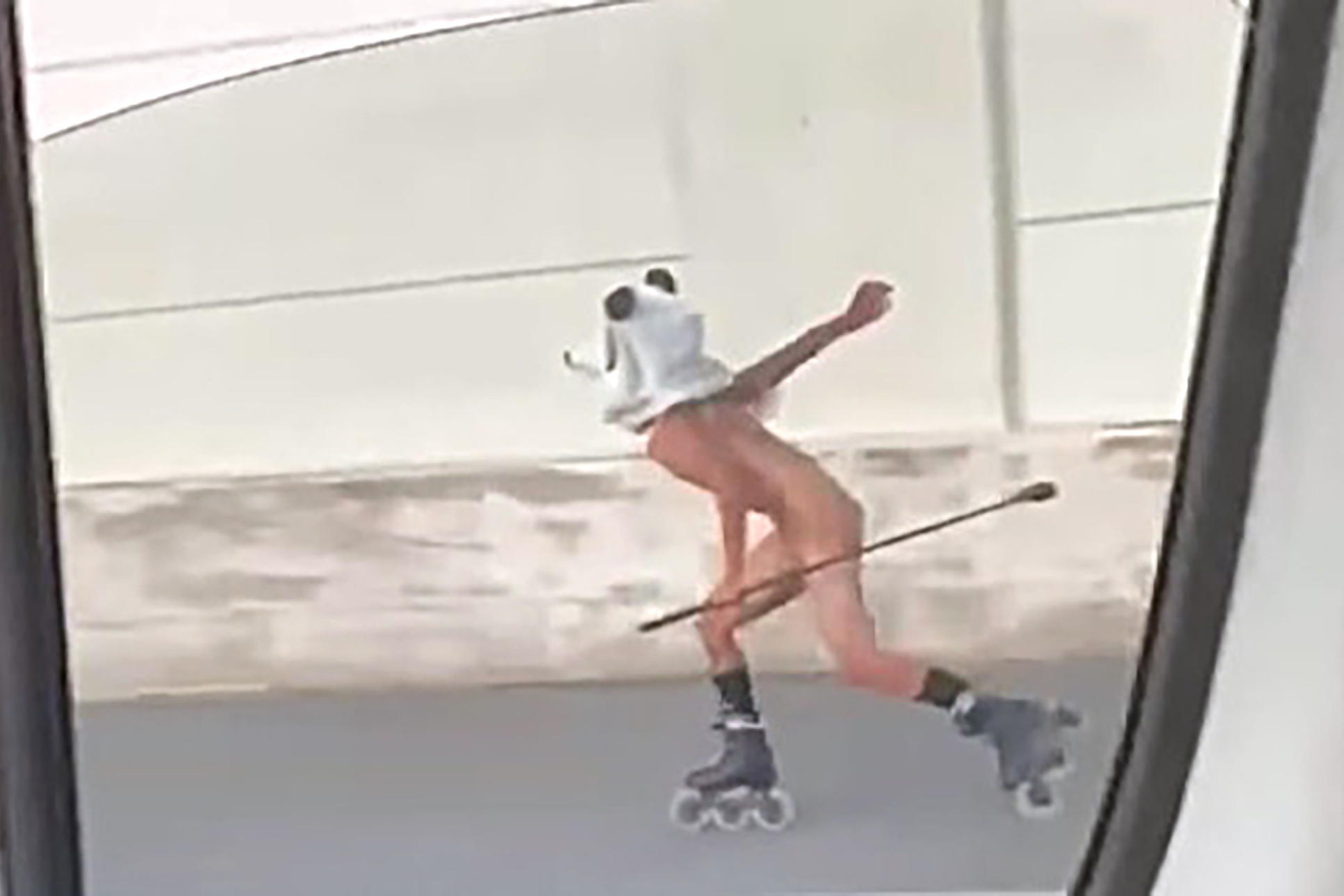 cecil lin recommends Jackson Skate Naked