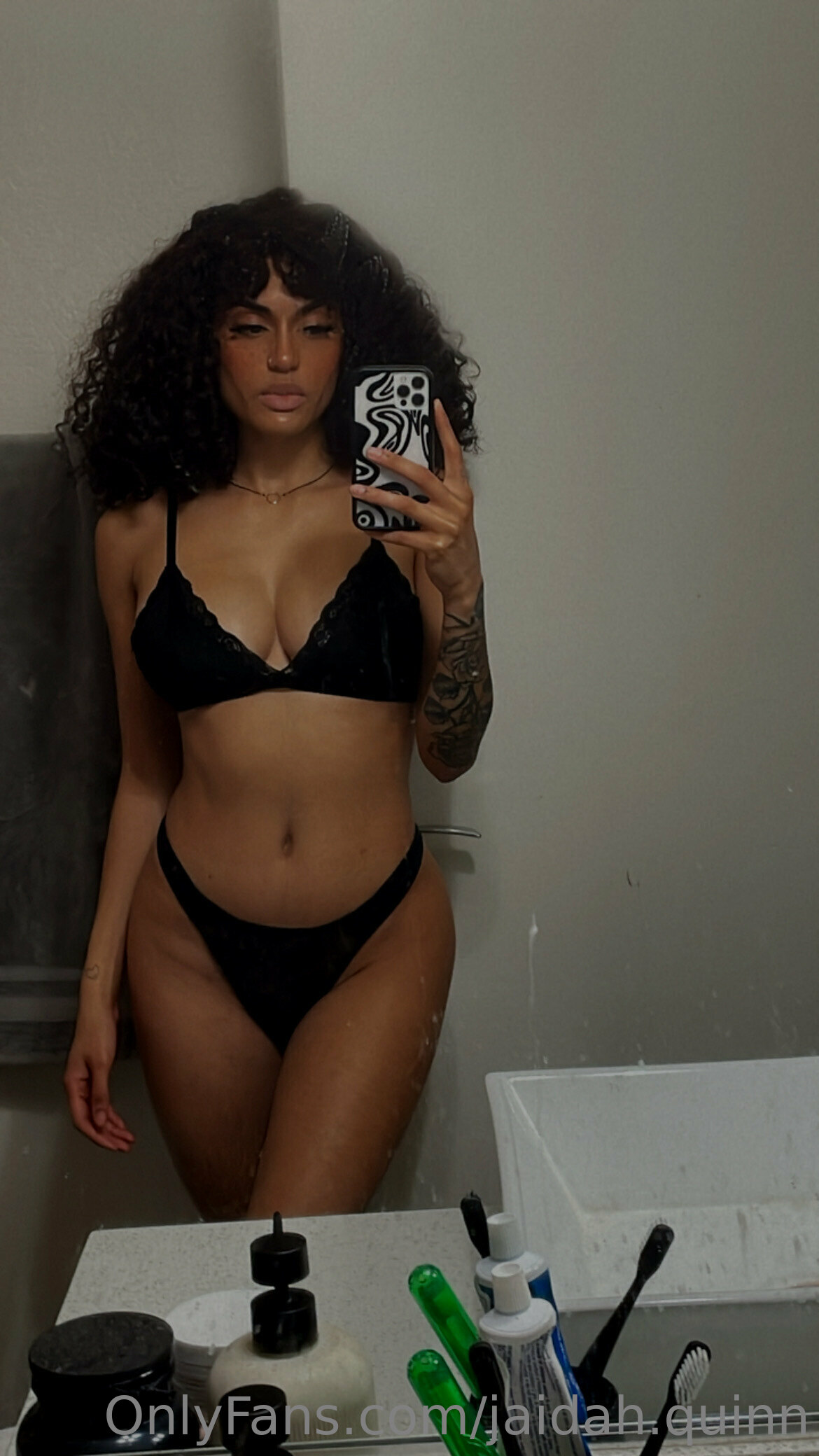 jaidah rae - ella knox sister aria lee lulu chu