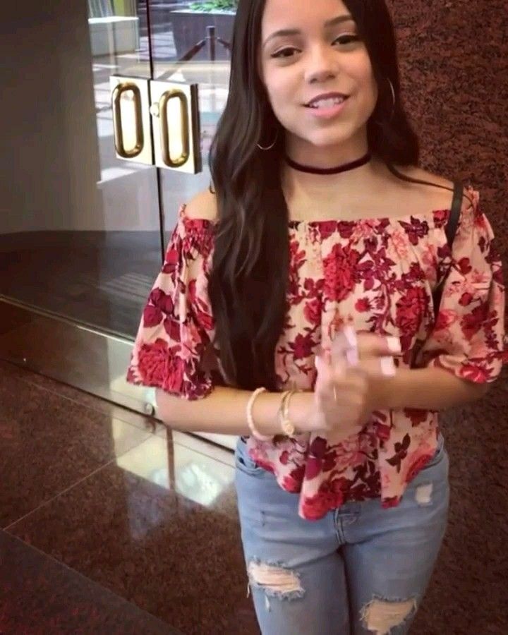 jenna ortega sexy boobs - ladyboy jerking off amateur lesbian orgy