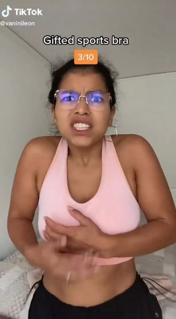 cordelia fitzgerald recommends jiggly big tits pic