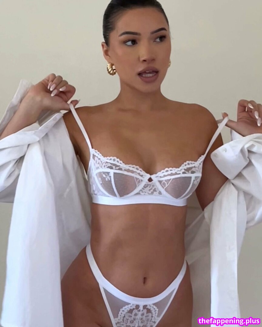 crystal crisco recommends Julia Kelly Nude