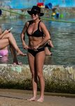 aidan miles recommends kate mckinnon bikini pic