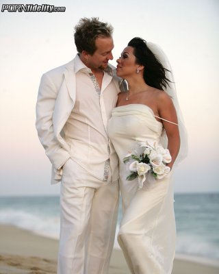 Best of april burley's gallery amirah adara solo amanda jeney add photo kelly madison and husband