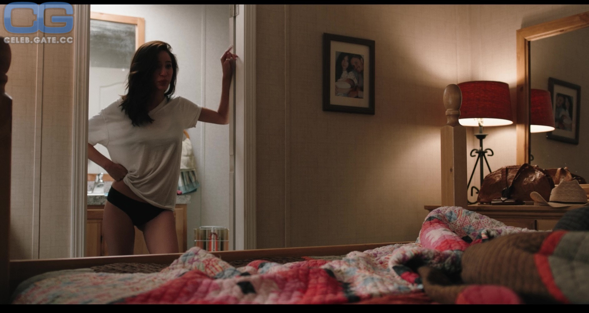 kelsey asbille sexy - voyeur changing beach nudist pics
