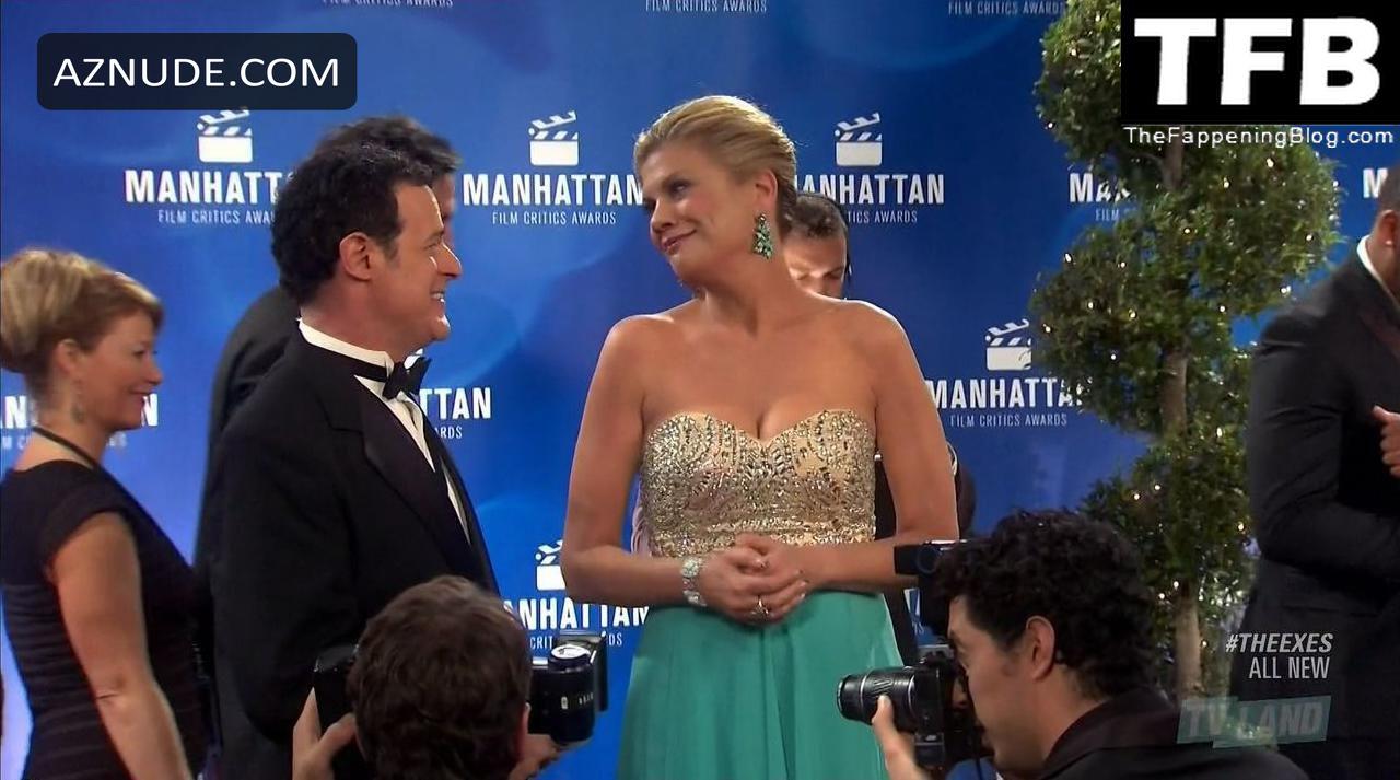 ali albahri recommends Kristen Johnston Naked