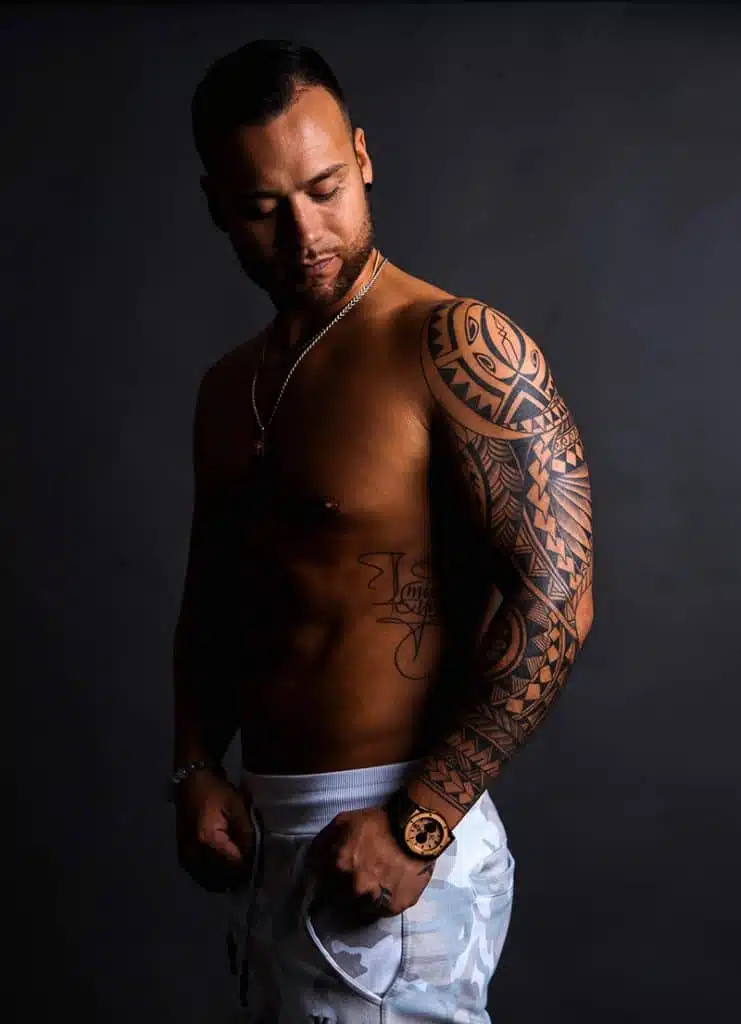 adrian briskey recommends male scort houston pic