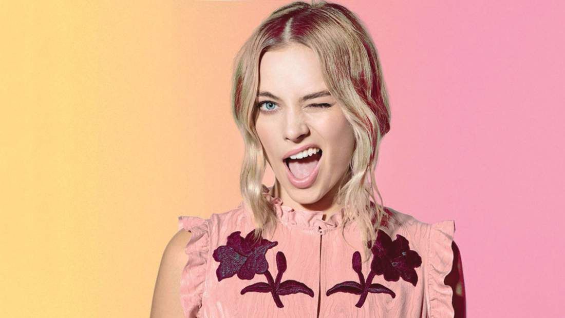 margot robbie nak - veronica buffone nvg cchd