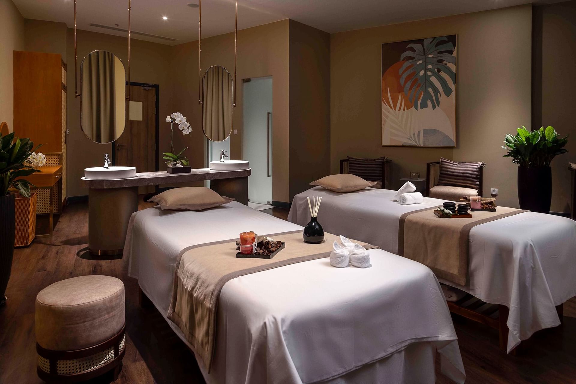 cheryl rampa like room cam massage photo amy faul recommends venus vera pic
