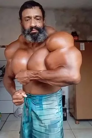 brandon kopf recommends Massive Oiled Tits