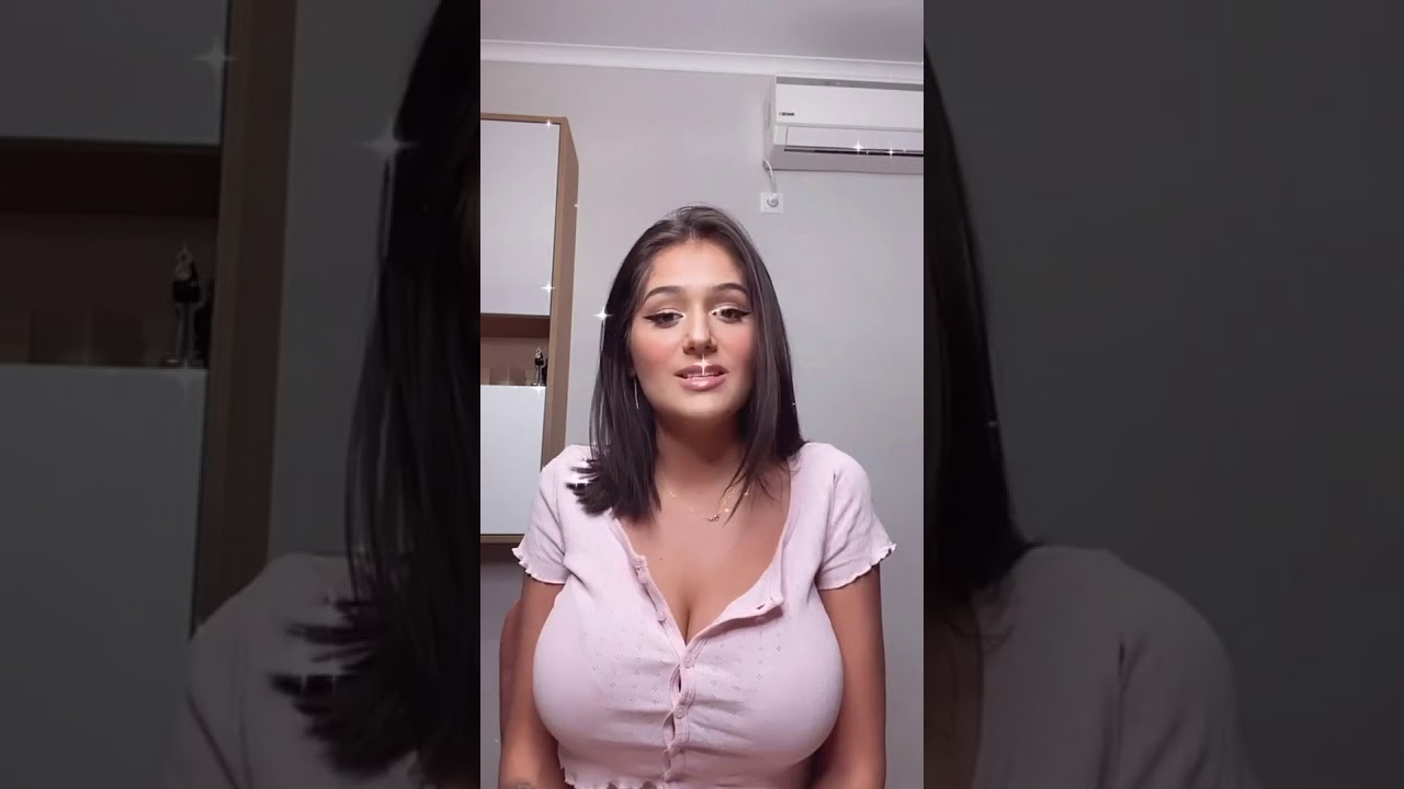 Emily blunt naked photos a milano Massive Tits Sister hughes galleries