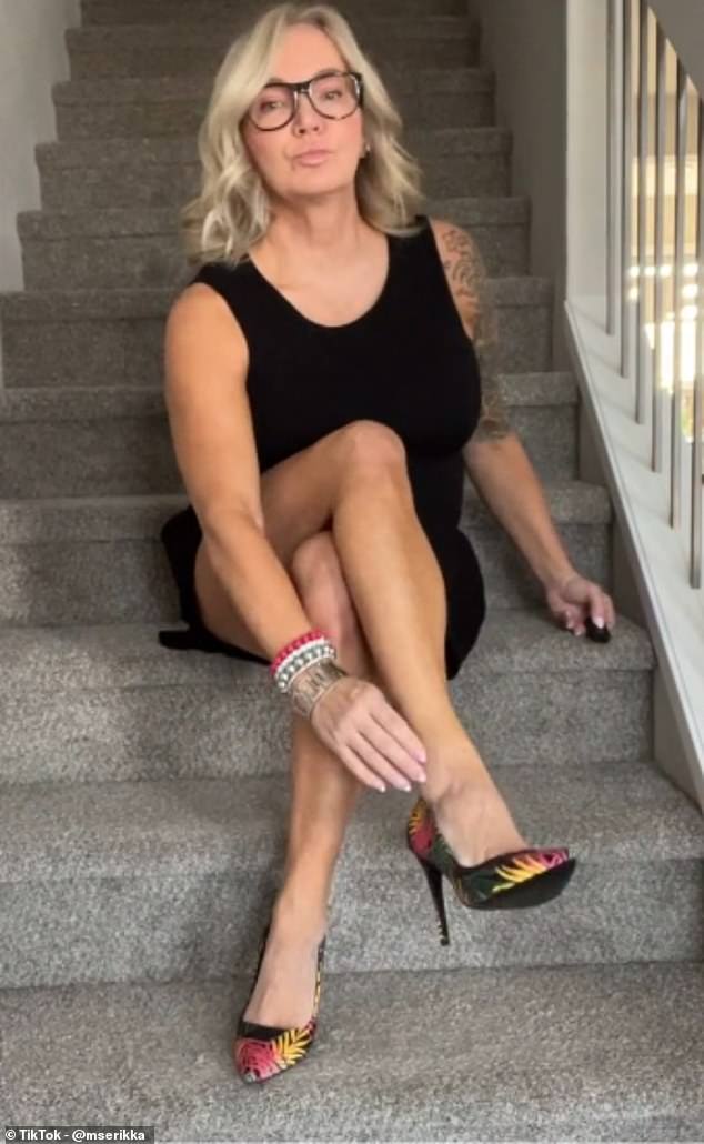 adi kaye like mature up skirt photo cravin morhed recommends mature up skirt pic