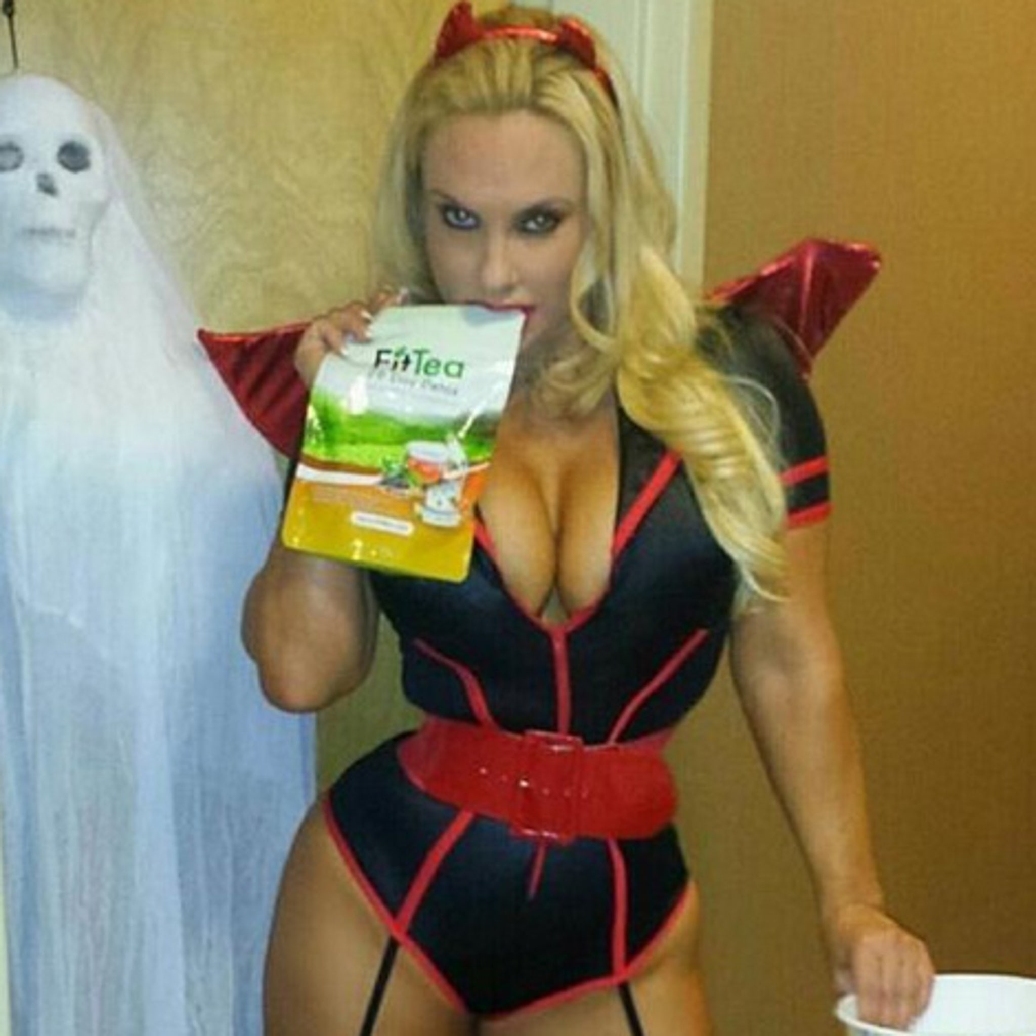 behnam rj recommends Milfs On Halloween