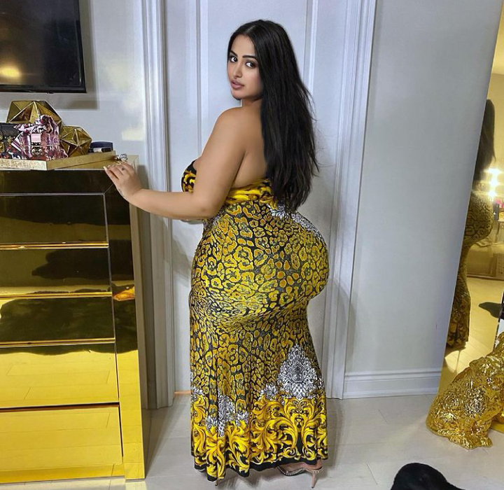 miss diamond doll videos - yuliett torres nude big boobs sucking man
