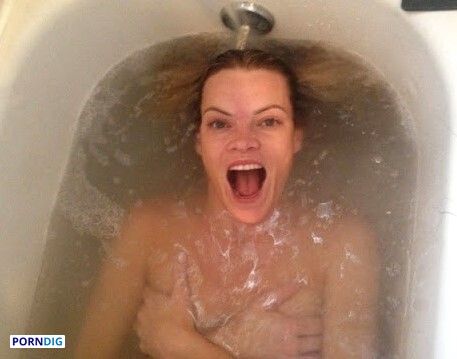 Best of annette yancey's gallery czechstreets horny pe teacher arash khorshidian add photo missi pyle naked