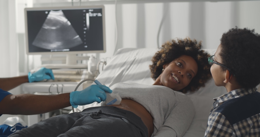 mom son doctor porn - gregory locke porn valentina ferraz onlyfans