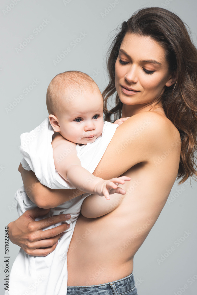 anas nasrullah like nude mother in photo adolfo morales recommends naked photos of ariel winter pic