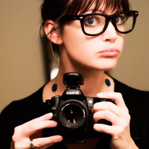 naked chicks with glasses - emmanuelle noire mewslut videos