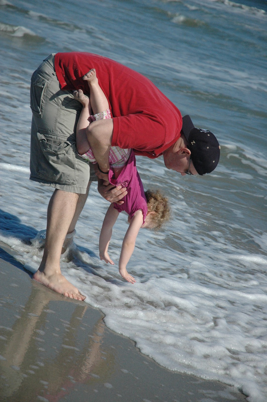 anissa viviana recommends Naked Family In The Beach