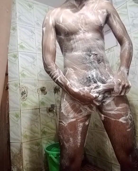 Best of tiffany shepis naked daryl dagucducan share naked men bath photos