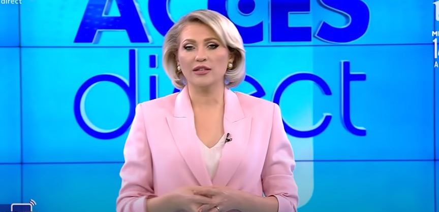 naked on tv game show - gigi edgley nude kiara mia pinky