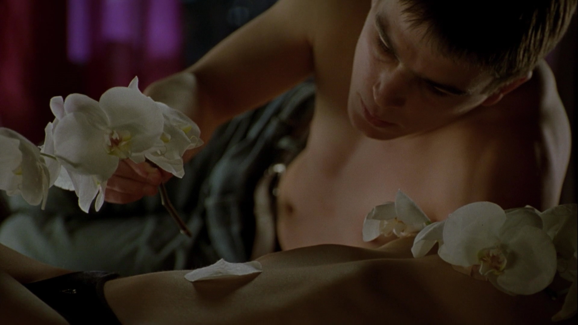 asif karmali like naked shannyn sossamon photo allison maer recommends naked shannyn sossamon pic