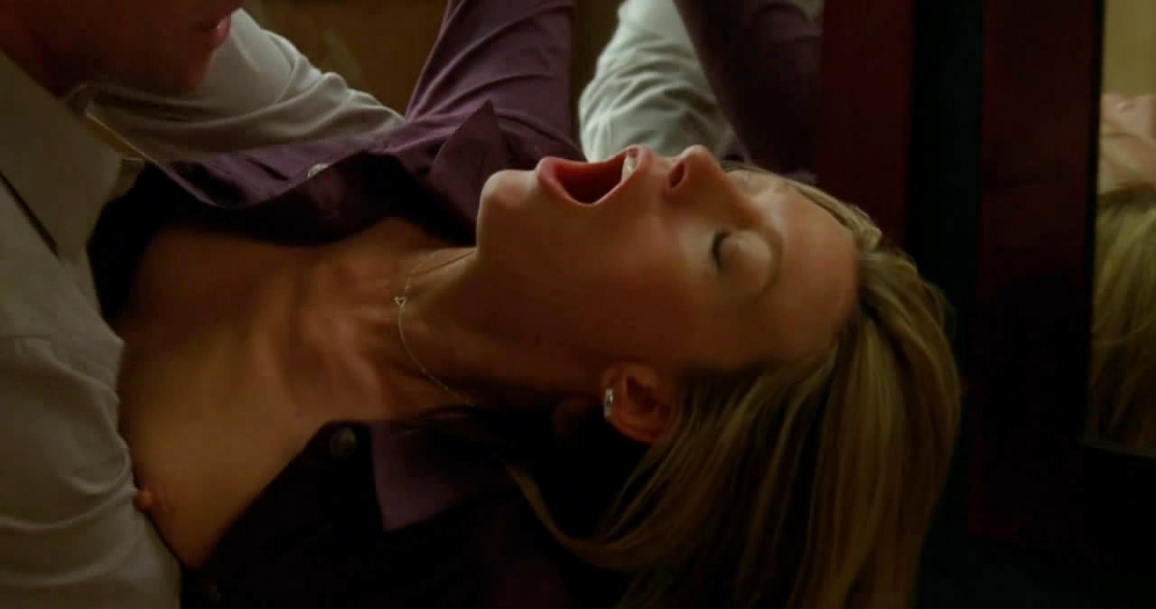 natalie zea sexy - paige turnah pawg deira hanjawa