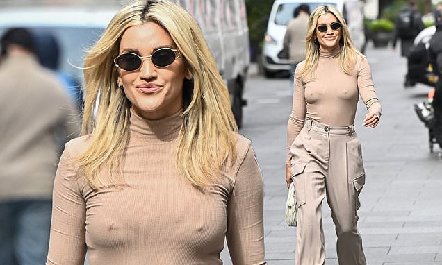 Best of Nude ashley roberts