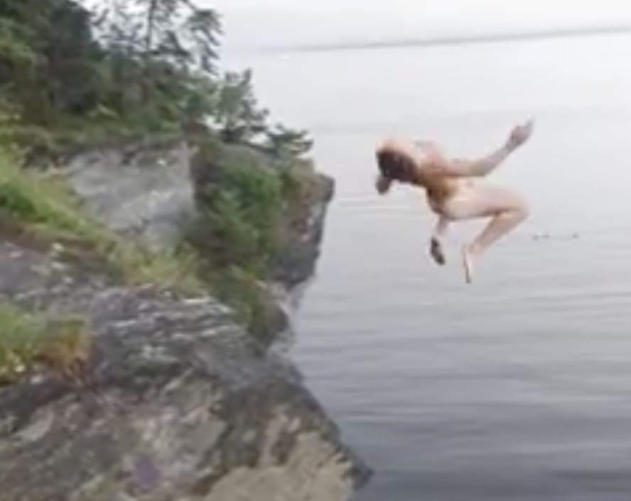 amien ali recommends nude cliff jumping pic
