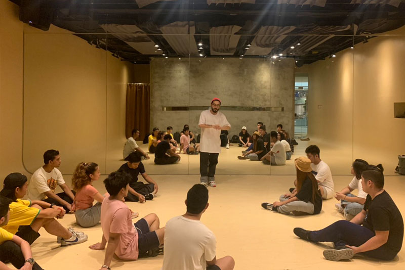 bart himel recommends nude dance class pic
