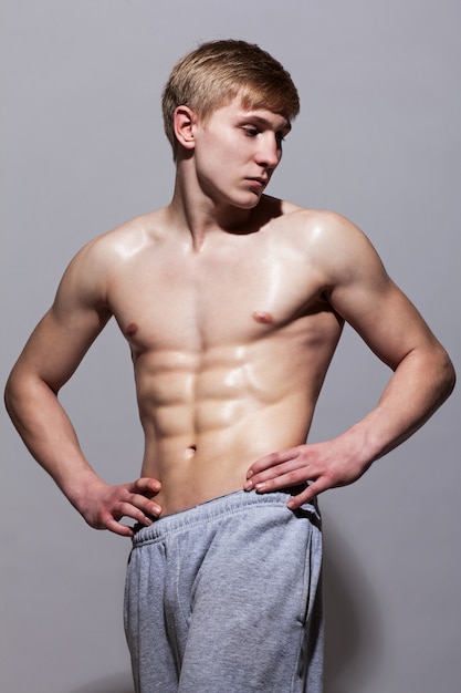 alicia mcnaughton like nude male s photo daniel enderica recommends nude male s pic