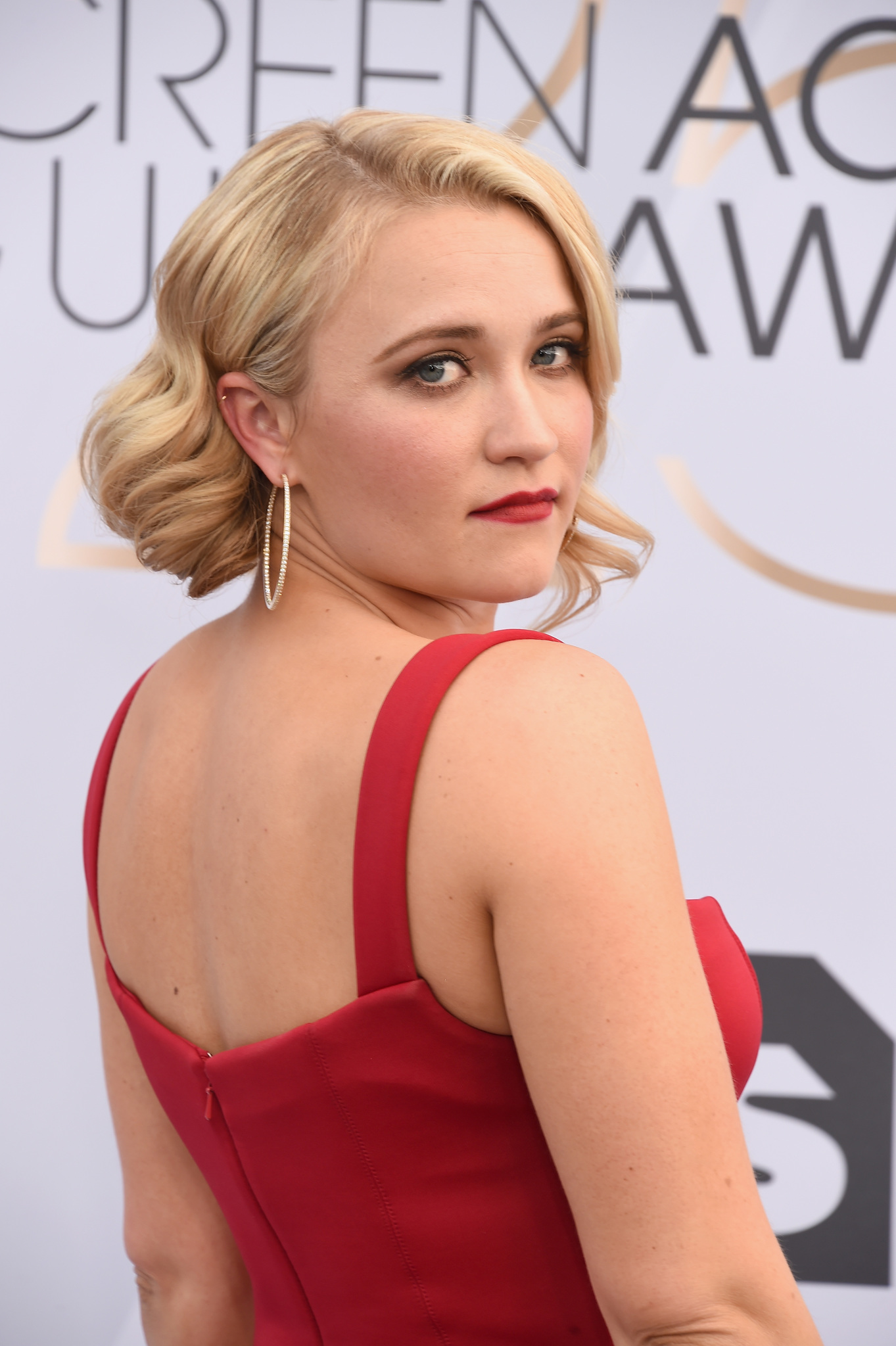 arash ashkani like nude pictures of emily osment photo chandra subbu recommends nude pictures of emily osment pic